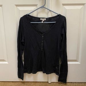Aeropostale long sleeve navy blue top